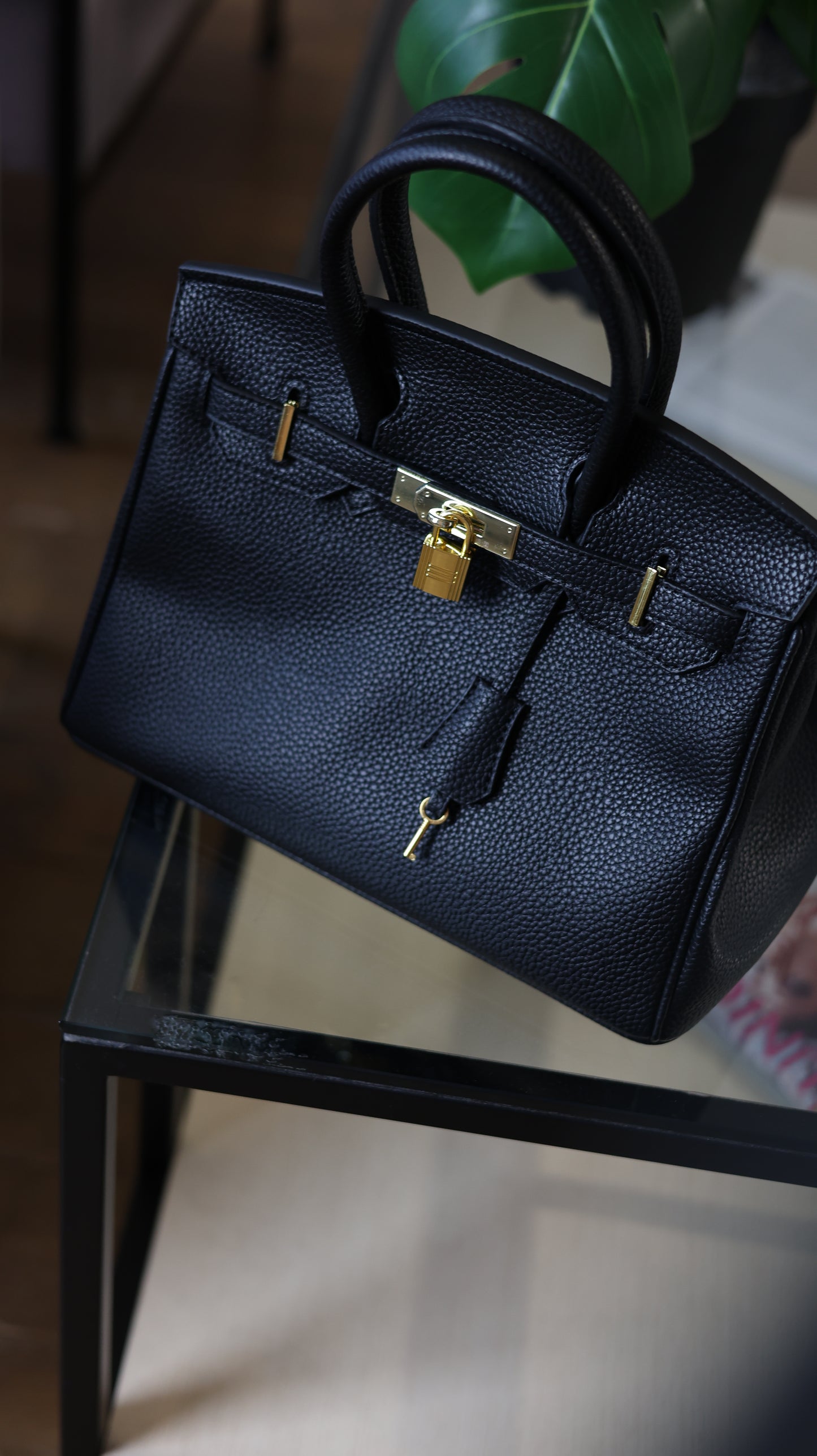 Hermès — Birkin Black 30